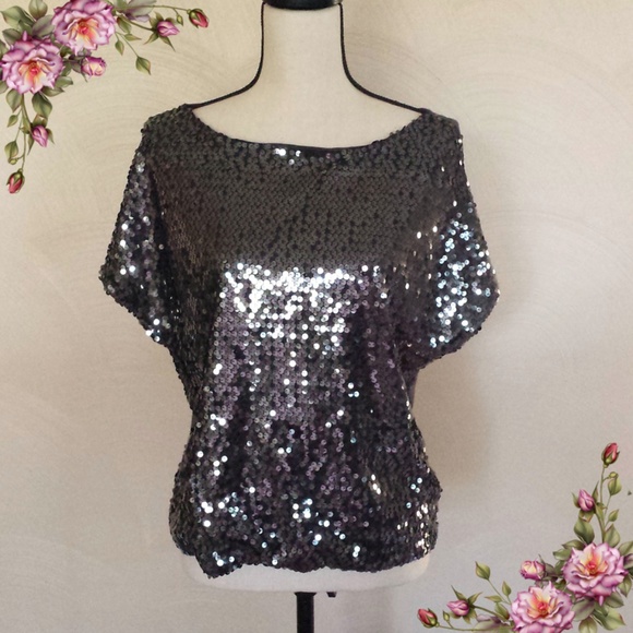 Jennifer Lopez Tops - MAKE AN OFFER ;)JLo sparkly top